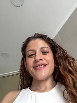 alana15 online show from February 2025 03:26:01 PM