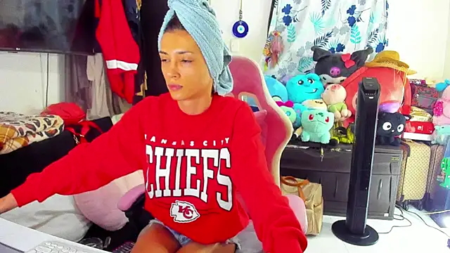 Lawrncesofiets online show from February 2025 10:22:02 PM