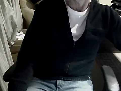 mariohurt101 online show from September 2025 09:27:01 PM