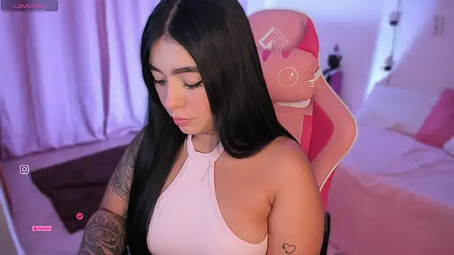 shantall vidales  online show from September 2025 06:57:02 AM