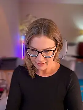 MaiseKnox online show from July 2026 10:09:02 PM