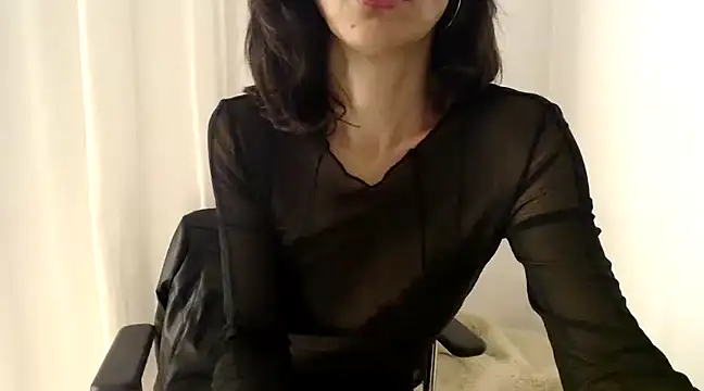 Snapshot of LadyJoanX chatting on February 2025 09:43:02 PM LadyJoanX online show from February 2025 09:43:02 PM