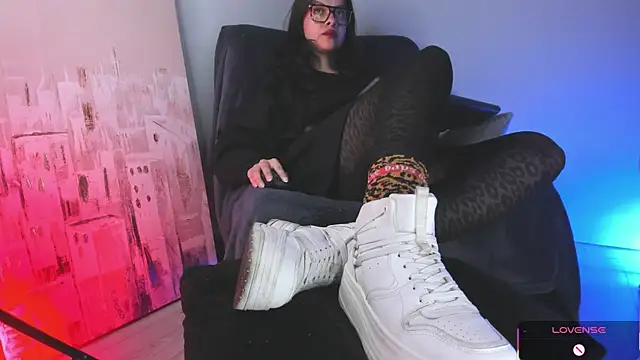 veronicafalcon online show from September 2025 10:21:02 PM