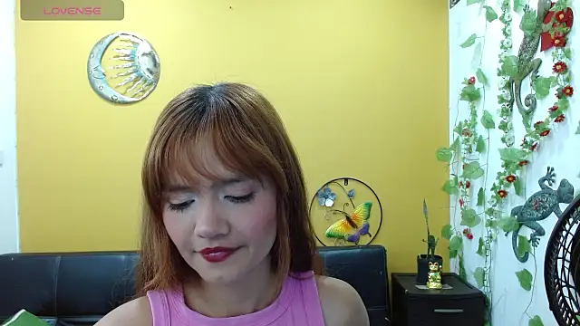 miss tinnymafe online show from February 2025 08:48:02 AM