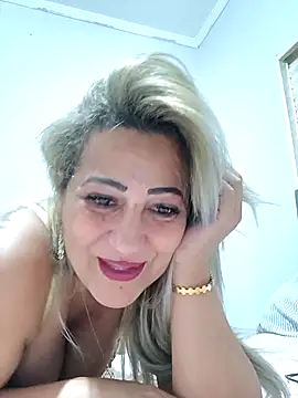 Snapshot of vivifernades chatting on September 2025 11:37:02 AM vivifernades online show from September 2025 11:37:02 AM