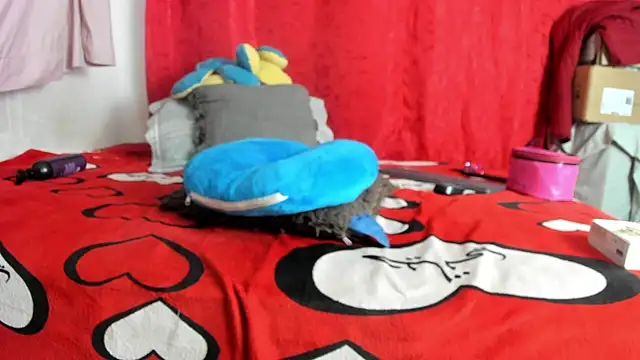 BlowMommy  online show from November 2025 12:31:02 AM