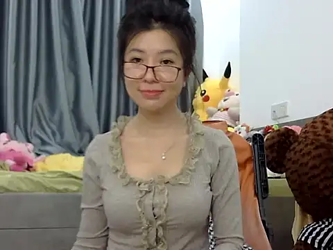 Snapshot of Cute_Ruby01 chatting on December 2024 04:38:01 PM Cute Ruby01 online show from December 2024 04:38:01 PM