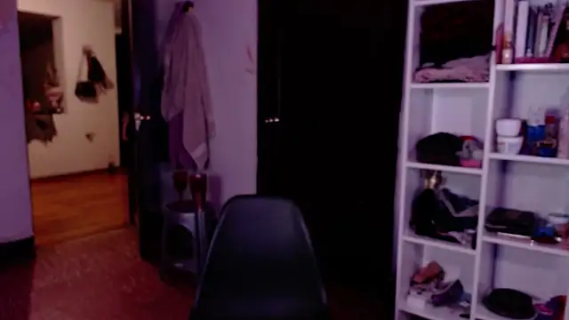 lil daisy7 online show from December 2024 12:39:01 AM