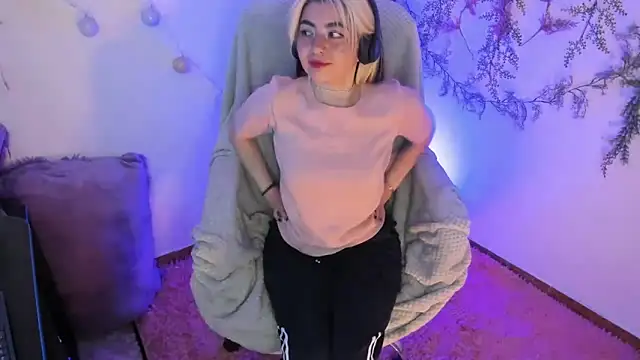 Snapshot of Sammysammy_ chatting on January 2025 08:21:01 PM Sammysammy online show from January 2025 08:21:01 PM