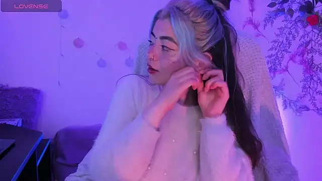 Snapshot of Sammysammy_ chatting on March 2025 05:59:02 AM Sammysammy online show from March 2025 05:59:02 AM