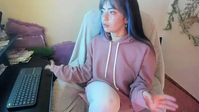 Snapshot of Sammysammy_ chatting on November 2025 08:35:01 AM Sammysammy online show from November 2025 08:35:01 AM