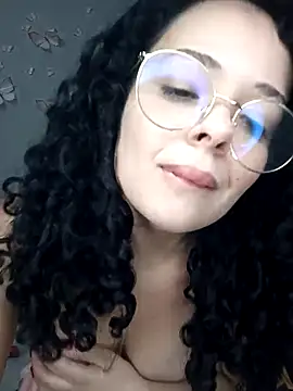 NinaSweet2 online show from April 2026 04:18:01 AM