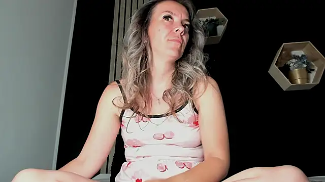 Alesys69 online show from June 2026 10:14:02 PM