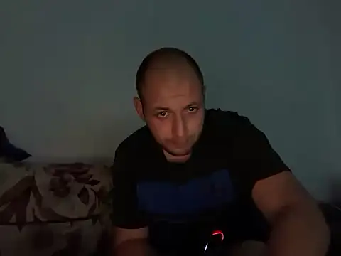 Snapshot of Flakka95 chatting on December 2025 04:13:01 PM Flakka95 online show from December 2025 04:13:01 PM