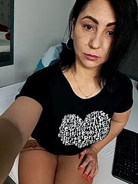 charrlote love online show from May 2026 05:27:02 AM
