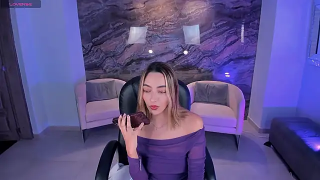 MelissaMoore  online show from February 2026 03:15:01 AM