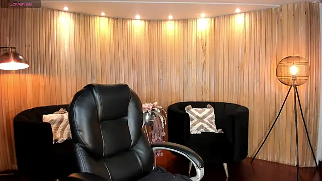 MelissaMoore  online show from May 2026 08:52:01 AM