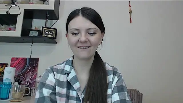 Snapshot of SugarTati chatting on March 2025 02:51:02 PM SugarTati online show from March 2025 02:51:02 PM