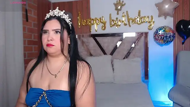 AGATHAA WHITE online show from February 2026 10:27:01 AM