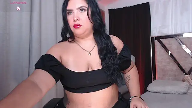 AGATHAA WHITE online show from March 2026 10:22:01 AM