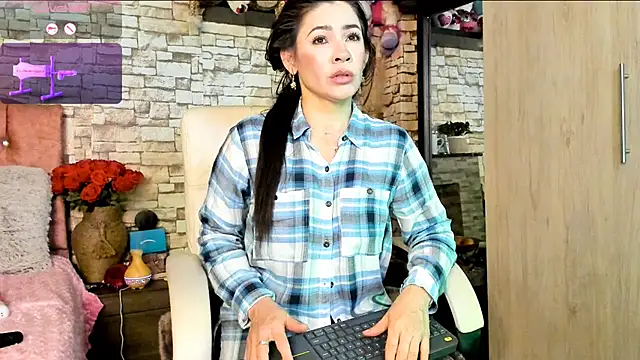 Carla expit online show from May 2026 12:19:02 AM