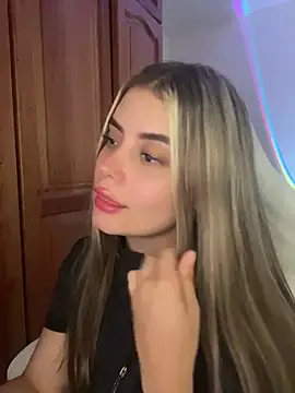 Miss valeriaa online show from June 2026 03:20:02 AM