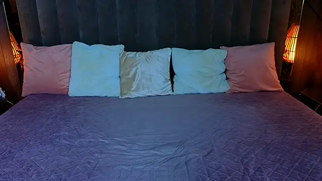 Snapshot of Shame_Less chatting on December 2025 07:14:02 AM Shame Less online show from December 2025 07:14:02 AM