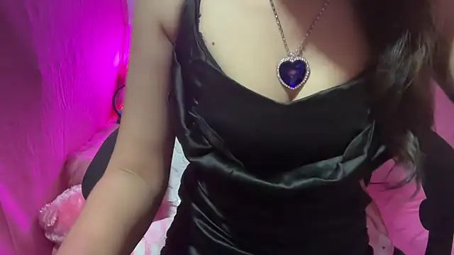 Queen Angelena online show from February 2025 07:44:02 PM