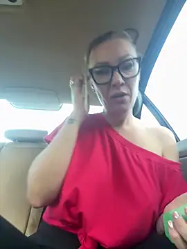 Snapshot of Sacha-xx chatting on March 2026 04:32:02 PM Sacha-xx online show from March 2026 04:32:02 PM