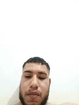 Snapshot of R3Y_S3X chatting on November 2025 03:01:02 AM R3Y S3X online show from November 2025 03:01:02 AM