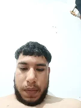 Snapshot of R3Y_S3X chatting on January 2026 04:04:02 AM R3Y S3X online show from January 2026 04:04:02 AM