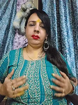 cute-tanvi online show from May 2026 01:40:01 PM
