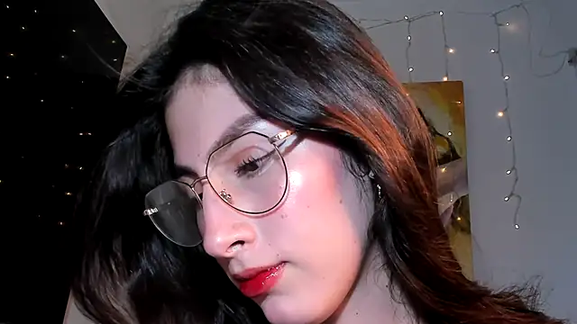 valeria gonzales  online show from January 2025 05:20:02 AM