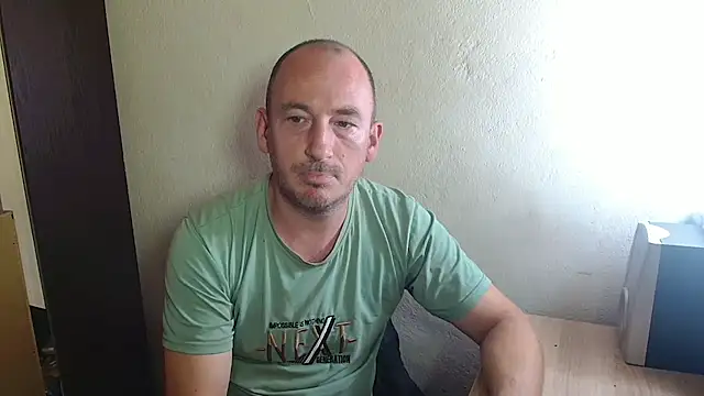 Johan   Barker online show from October 2025 12:42:02 PM