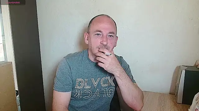 Johan   Barker online show from April 2026 12:10:01 PM