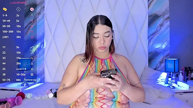 Snapshot of DanniaMonroee chatting on March 2026 11:27:01 AM DanniaMonroee online show from March 2026 11:27:01 AM