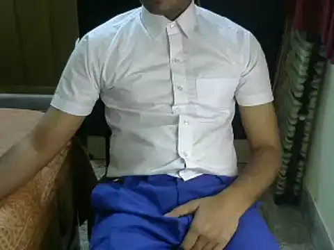 Snapshot of aloneboy1996 chatting on January 2025 03:23:01 PM aloneboy1996 online show from January 2025 03:23:01 PM