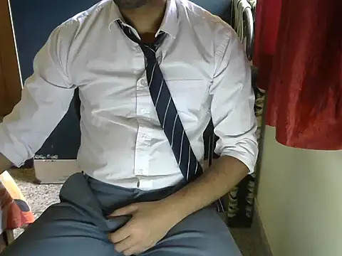 Snapshot of aloneboy1996 chatting on October 2025 07:40:02 AM aloneboy1996 online show from October 2025 07:40:02 AM