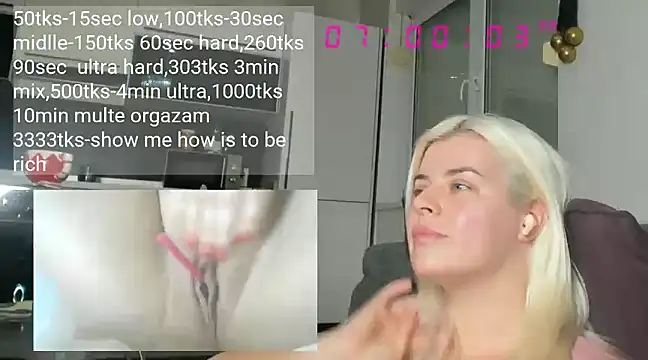 Snapshot of queenofthenighttt chatting on December 2024 06:00:02 PM queenofthenighttt online show from December 2024 06:00:02 PM