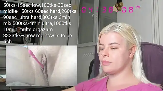 Snapshot of queenofthenighttt chatting on February 2025 03:39:01 PM queenofthenighttt online show from February 2025 03:39:01 PM