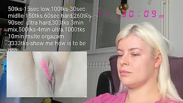 Snapshot of queenofthenighttt chatting on February 2025 10:31:02 AM queenofthenighttt online show from February 2025 10:31:02 AM