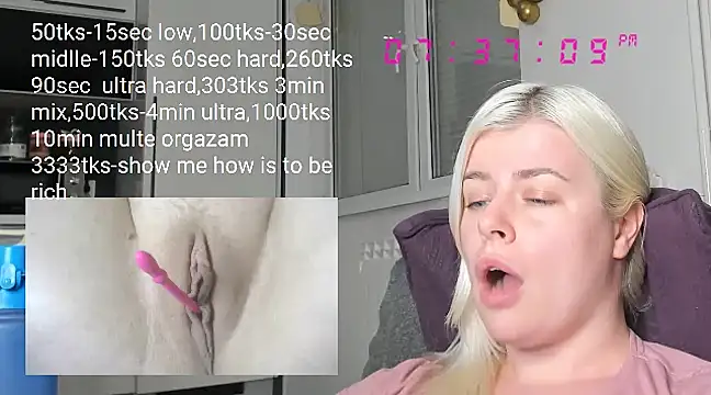 Snapshot of queenofthenighttt chatting on February 2025 06:38:01 PM queenofthenighttt online show from February 2025 06:38:01 PM