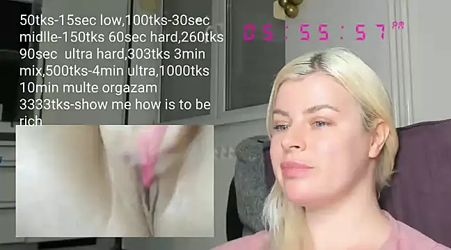 Snapshot of queenofthenighttt chatting on February 2025 04:57:01 PM queenofthenighttt online show from February 2025 04:57:01 PM