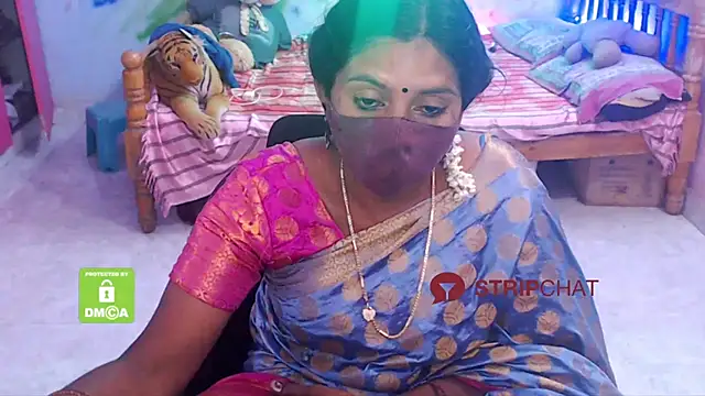 Snapshot of Novapol chatting on January 2025 12:23:01 PM Novapol online show from January 2025 12:23:01 PM