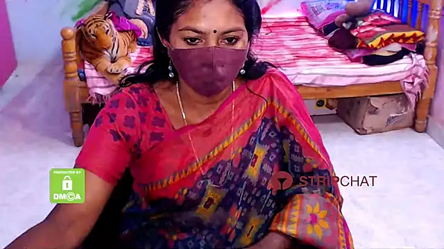 Snapshot of Novapol chatting on January 2025 06:07:01 AM Novapol online show from January 2025 06:07:01 AM