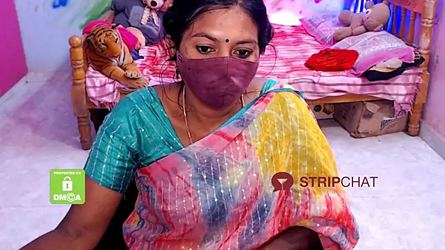 Snapshot of Novapol chatting on January 2025 05:51:01 AM Novapol online show from January 2025 05:51:01 AM