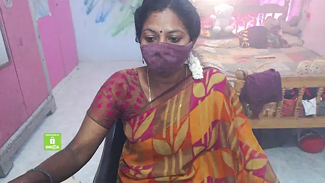 Snapshot of Novapol chatting on November 2025 01:33:02 PM Novapol online show from November 2025 01:33:02 PM