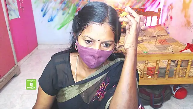 Snapshot of Novapol chatting on November 2025 06:05:02 AM Novapol online show from November 2025 06:05:02 AM