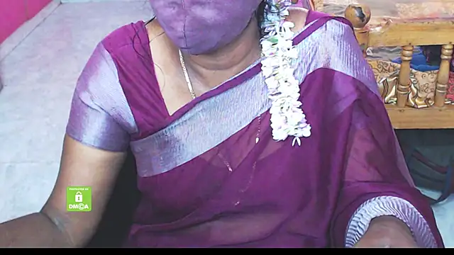 Snapshot of Novapol chatting on November 2025 06:23:02 PM Novapol online show from November 2025 06:23:02 PM