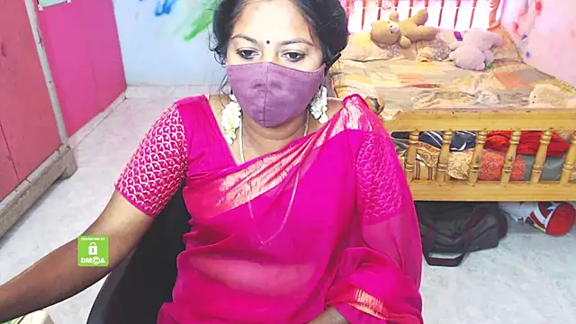 Snapshot of Novapol chatting on December 2025 05:53:02 PM Novapol online show from December 2025 05:53:02 PM